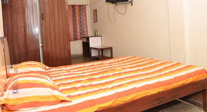 Universal Guest House - Adyar - Golden Jain, Chennai 1
